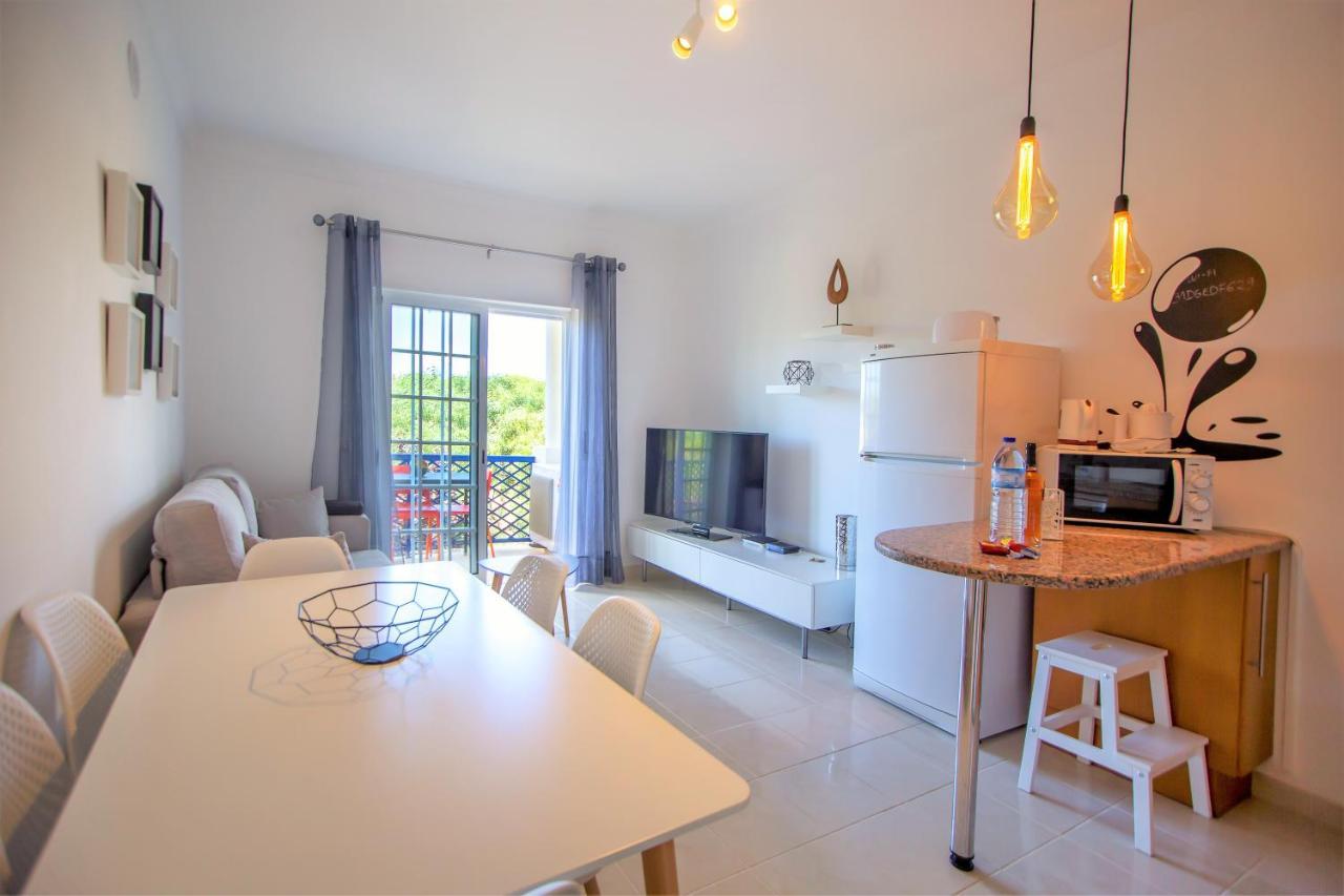 Apartament Alfeli-Ap Olhos de Agua  Zewnętrze zdjęcie